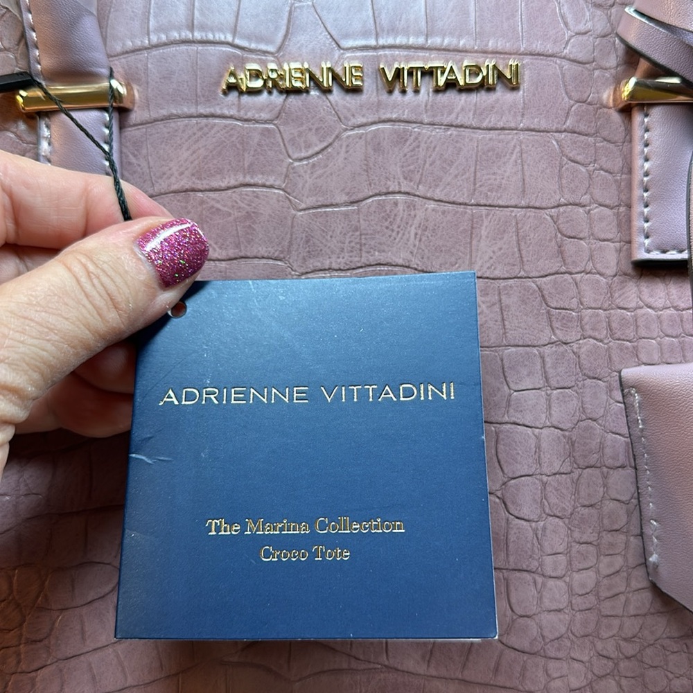 NWT Adrienne Vittadini Lilac Marina Collection Crocodile Tote w/Crossbody Strap - Picture 13 of 13